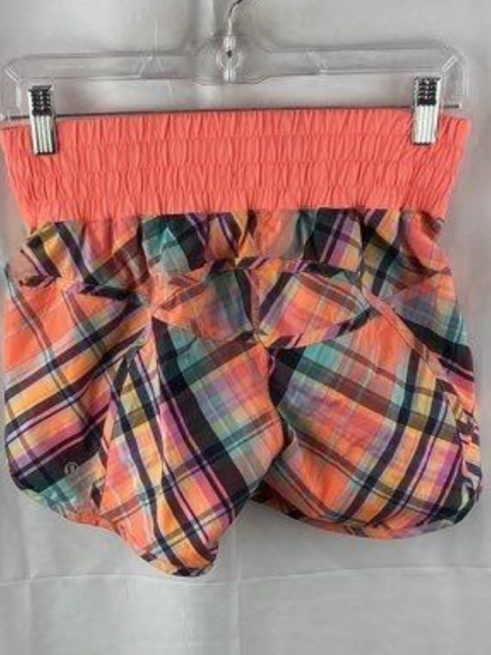 lululemon Rainbow Plaid Running Shorts Coral Smocked Waist Womens Size 6